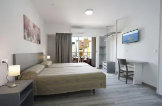 Anna Hostal Benidorm