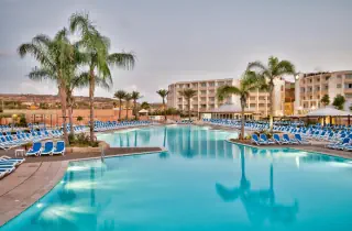 db Seabank Resort + Spa