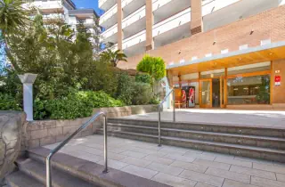 La Era Park Apt