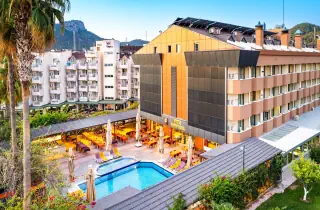 Fame Beach Hotel (ex. Fame Residence Beach Park)