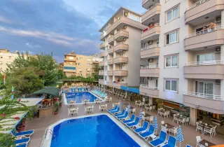 Bonapart Sealine Suit Hotel
