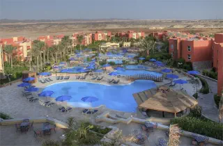 Cardina Resort by Sunrise
