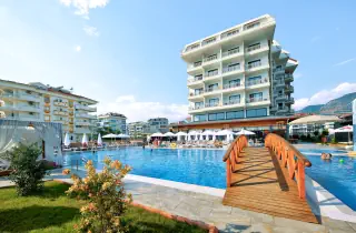 Sey Beach & Spa