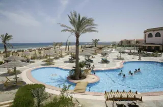 SHAMS ALAM BEACH RESORT