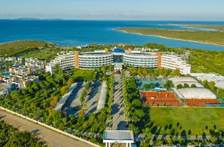 Aquasis Deluxe Resort & Spa