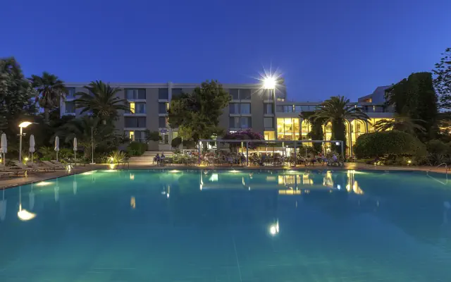 Caravia Beach & Bungalows