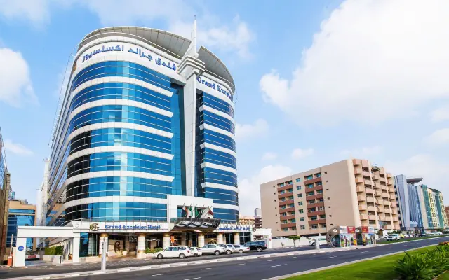 Grand Excelsior Bur Dubai (ex Dhow Palace)