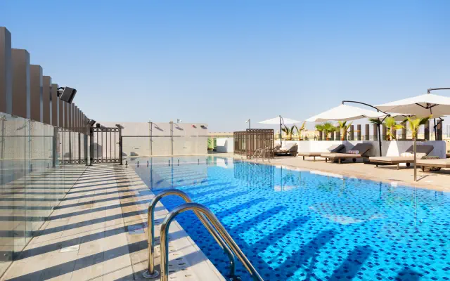 Adagio Premium The Palm
