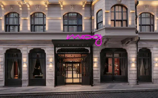 Moxy Istanbul