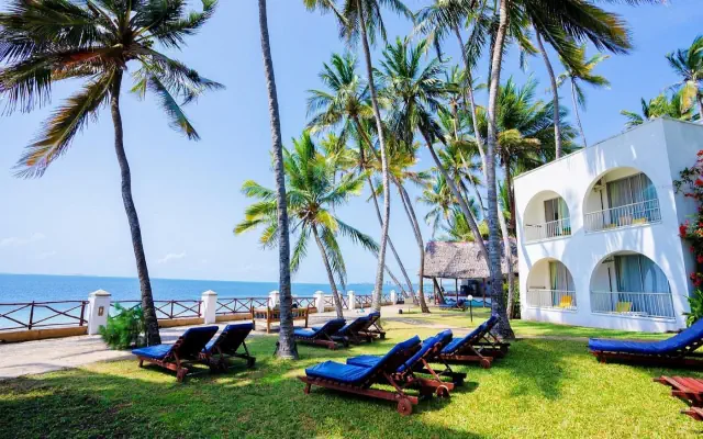 Plaza Beach