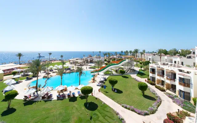 Amphoras Beach
