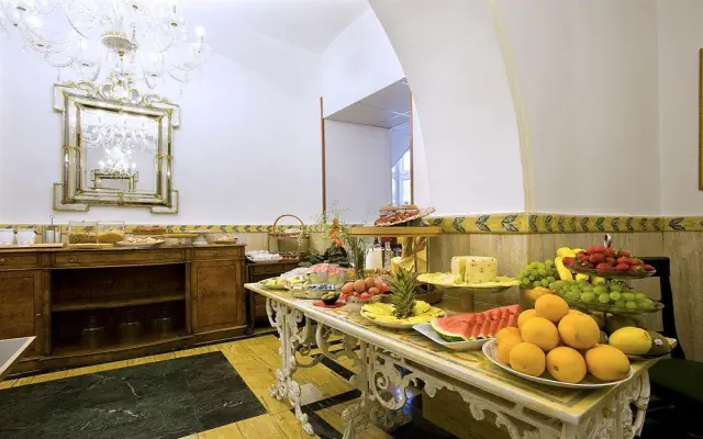Villa San Lorenzo Maria