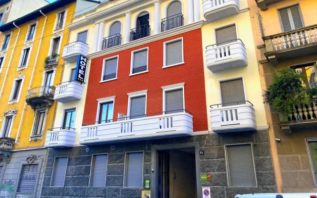 Golden Milano