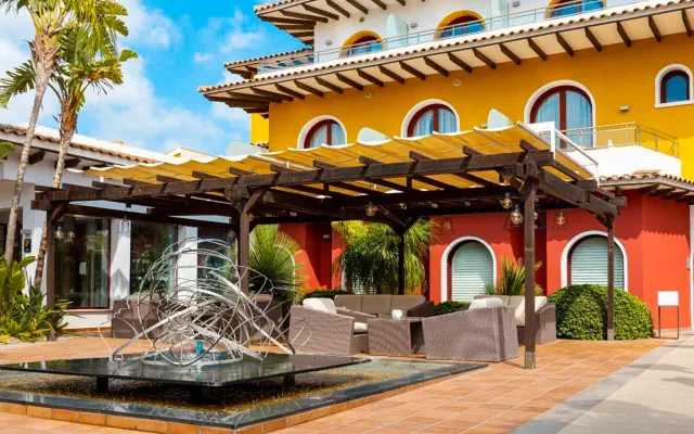 The Cookbook Gastro Boutique & Spa (ex. Villa Marisol)