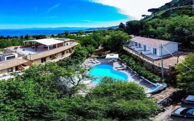 Cannamele Escape Resort