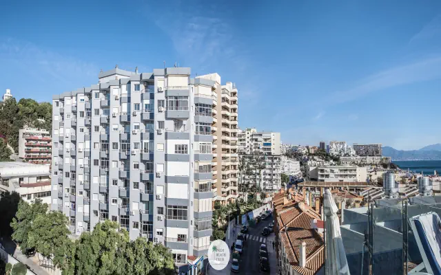 Palm Beach Club Apartments
