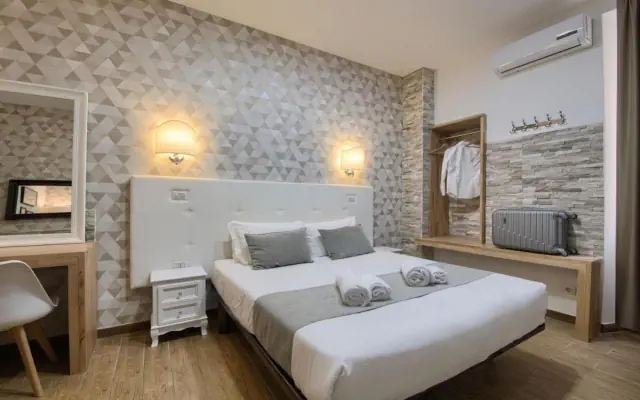 Domus Pietro Inn