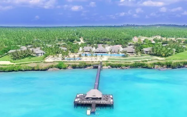 Sea Cliff Resort & Spa