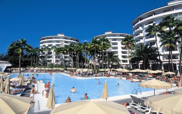 Servatur Waikiki (ex. SuneoClub Waikiki)