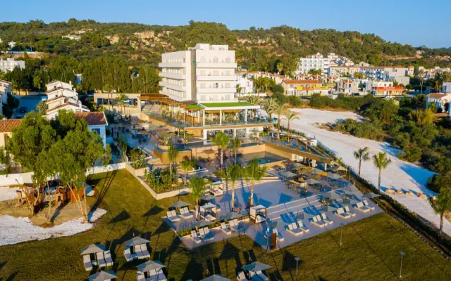 Cavo Zoe Seaside (ex. Iris Splash Beach)