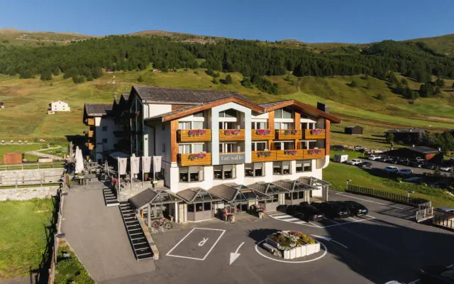 Lac Salin & Mountain Resort