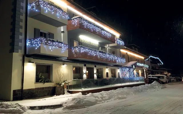 Italia & Wellness Villa Monica (Molina Di Fiemme)