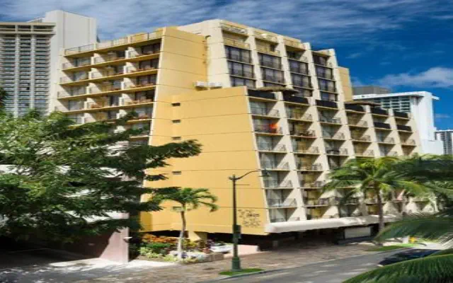Castle Bamboo Waikiki