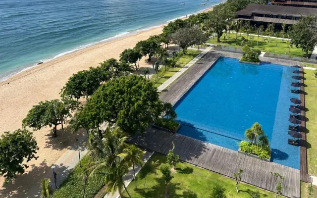 The Meru Sanur