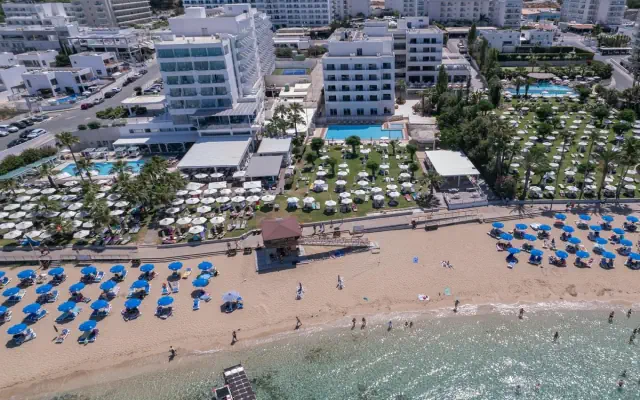Tsokkos Iliada Beach