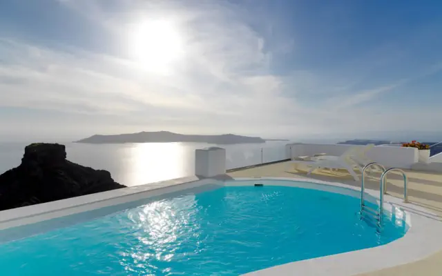 Tholos Resort