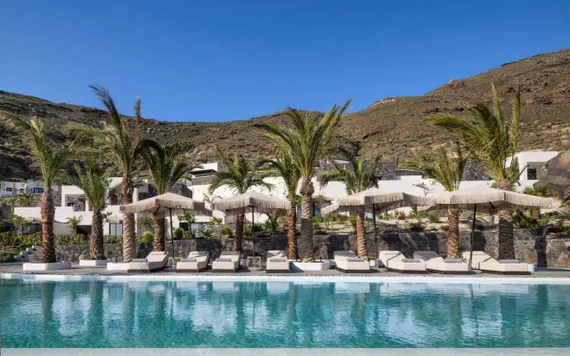 Palm Island Suites