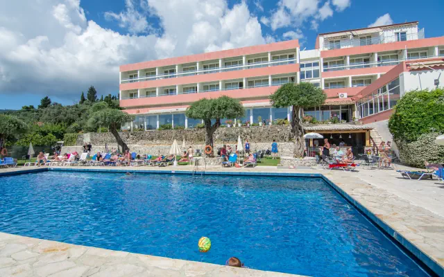 Golden Alexandros (Perama)