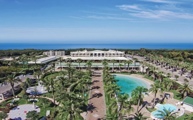 Savoy Beach (Paestum)