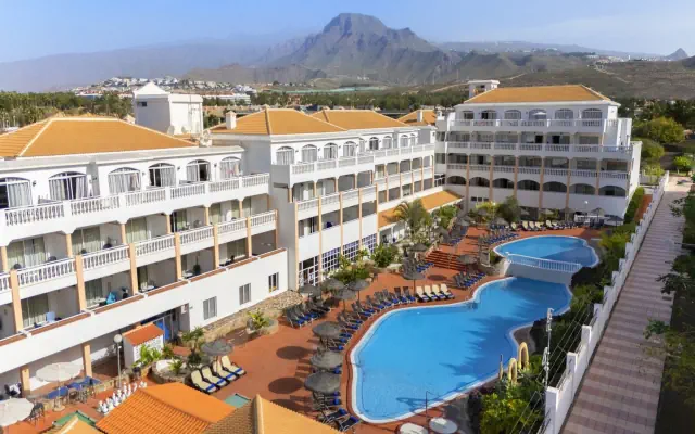 Whala! Tenerife (ex Marola Portosin)