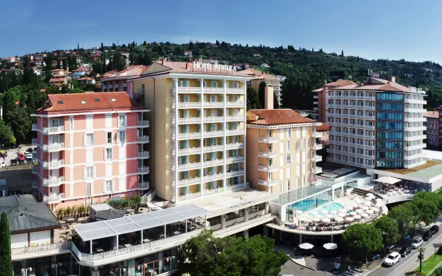 LifeClass Riviera (Portoroz)