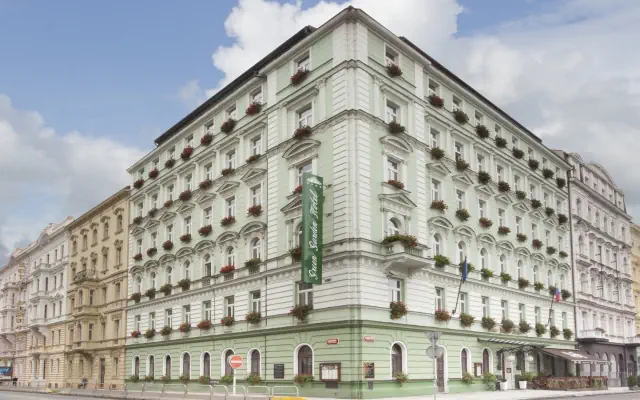 Green Garden