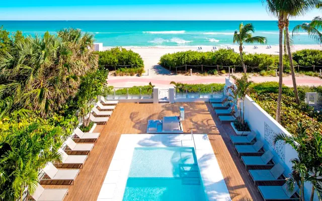 MB Hotel Trademark Collection by Wyndham (ex. The Mimosa)