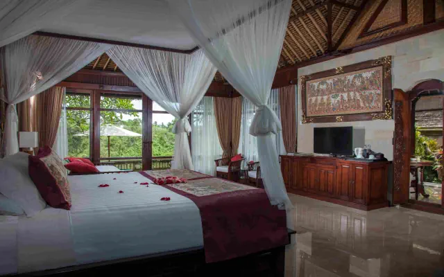 Pita Maha Resort & Spa