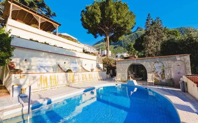 Villa Flavio