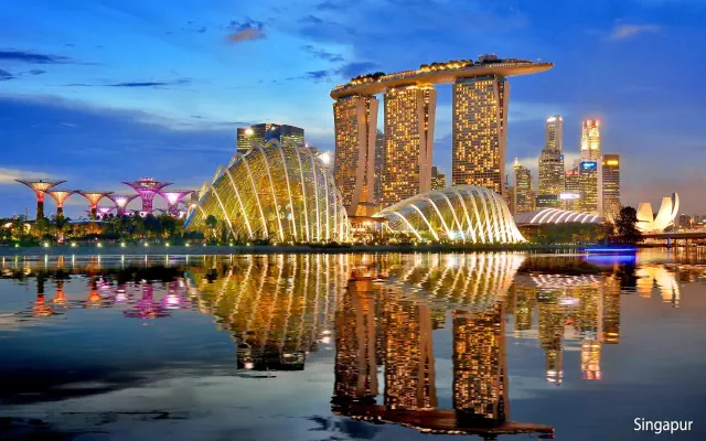 Wieżowce Singapuru i Plaże Tajlandii