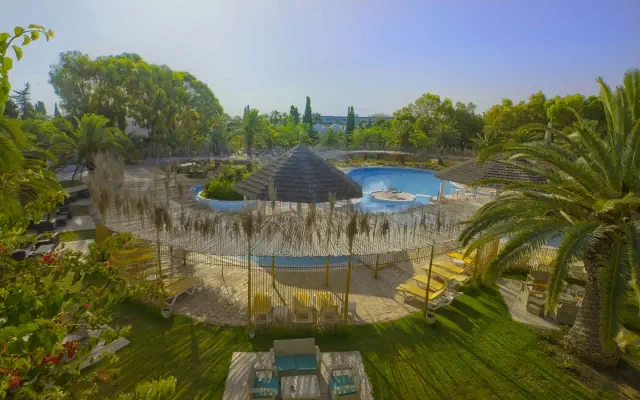 Shalimar & Aquapark