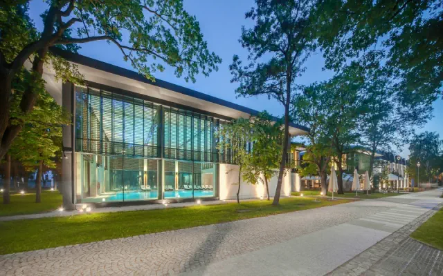 Eva Park Life & SPA