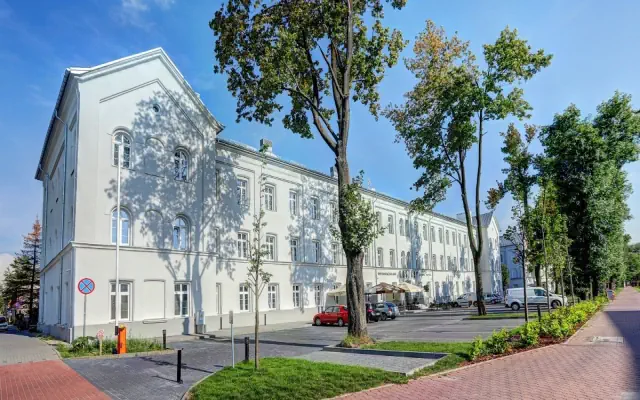 Koszary Arche