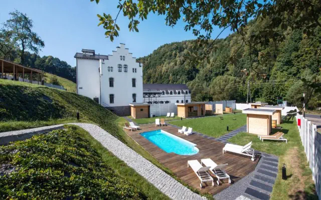 Pałac Jugowice Luxury