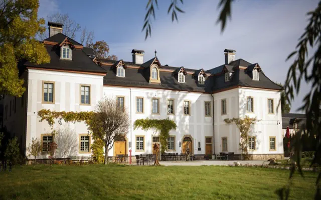 Pałac Pakoszów