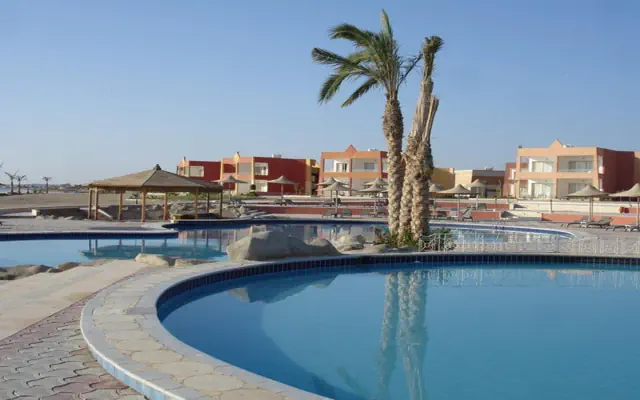 Shoni Bay Resort