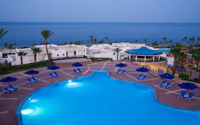 Renaissance Golden View Beach Resort by Marriott