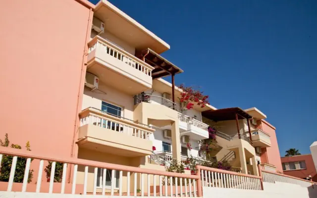 Τhe Noverian Antama Beach