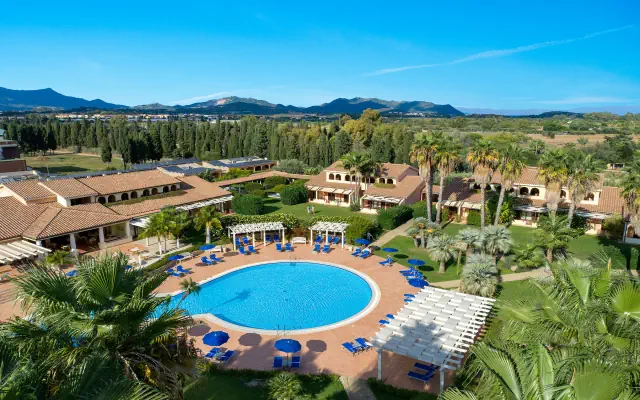 Lantana Resort