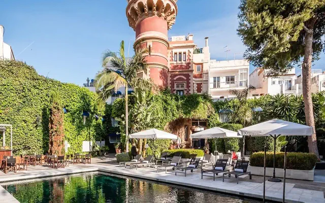 Medium Sitges Park